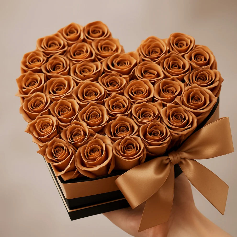 Cutia „Golden Heart” – Cadoul care Strălucește ca Iubirea Ta