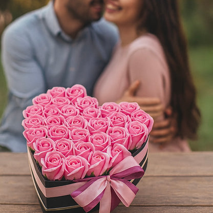 🌸 Cutie Inimă cu Trandafiri Roz Eterni – „Simfonia Iubirii”