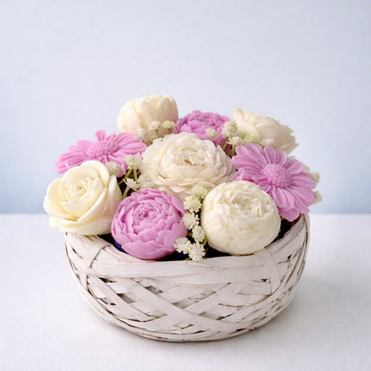 Aranjament decorativ din ceară “Ivory & Blush”