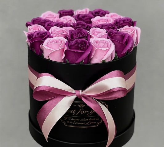 Cutie Elegantă cu Trandafiri roz și mov - Cadou de lux ,,Just for you’’